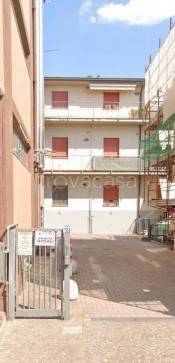 appartamento in vendita a Carimate in zona Montesolaro