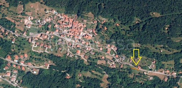 terreno agricolo in vendita a Carlazzo
