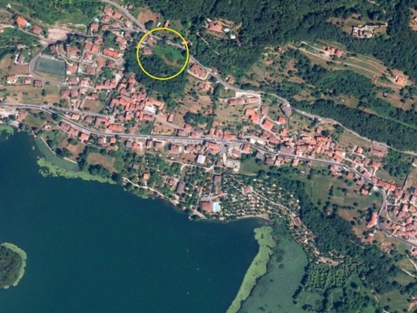 terreno agricolo in vendita a Carlazzo