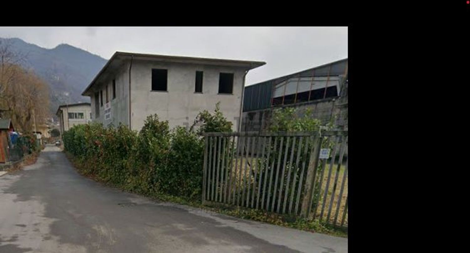 loft in vendita a Carlazzo