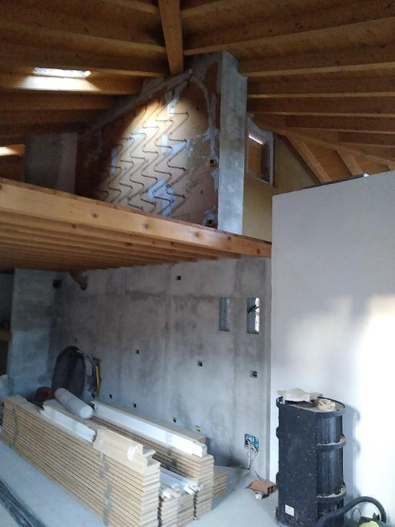 appartamento in vendita a Carlazzo