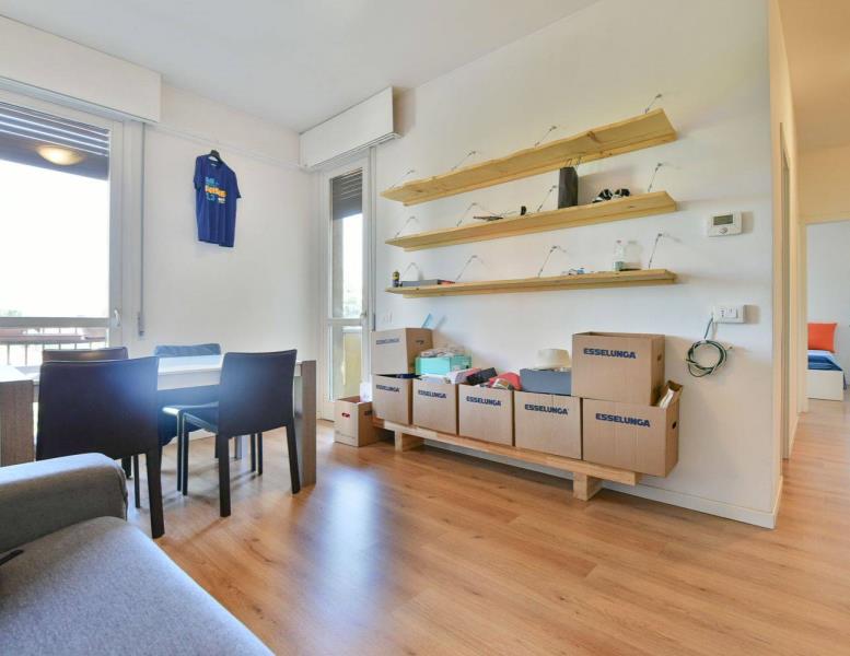 appartamento in vendita a Carugo