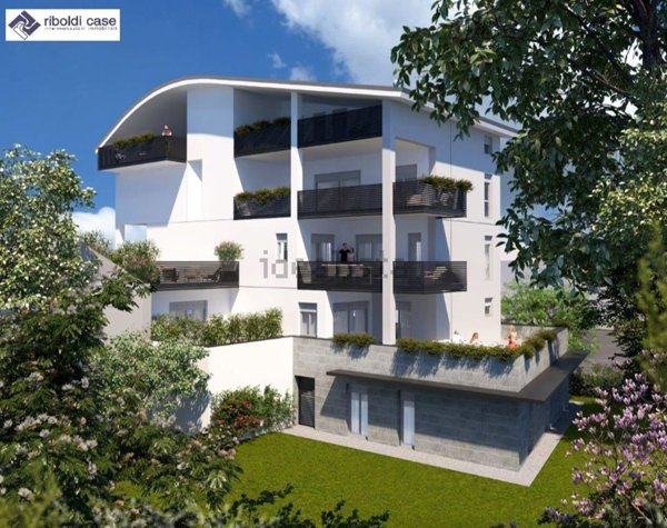 appartamento in vendita a Carugo