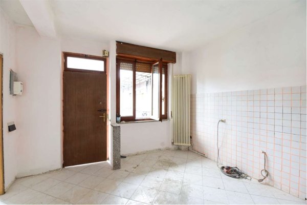 appartamento in vendita a Carugo