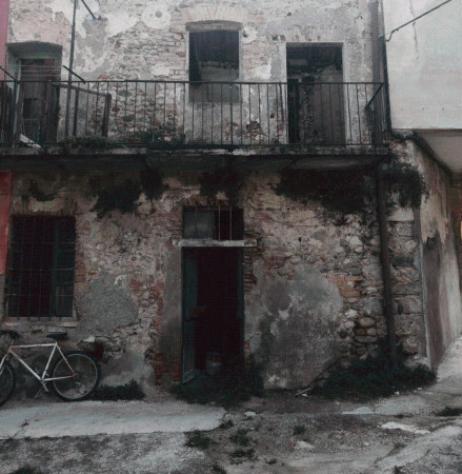 appartamento in vendita a Carugo