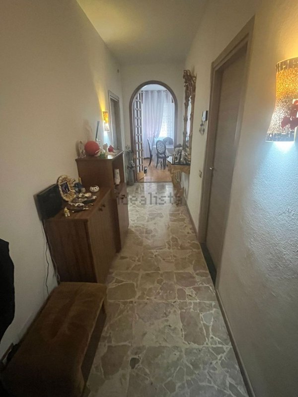 appartamento in vendita a Carugo