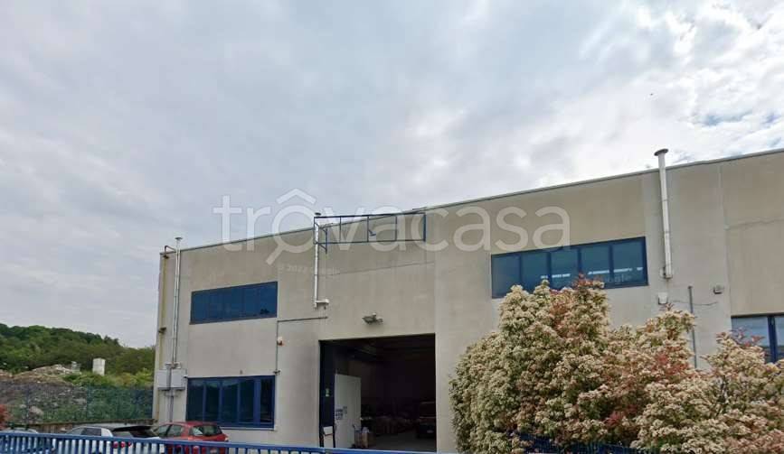 appartamento in vendita a Carugo