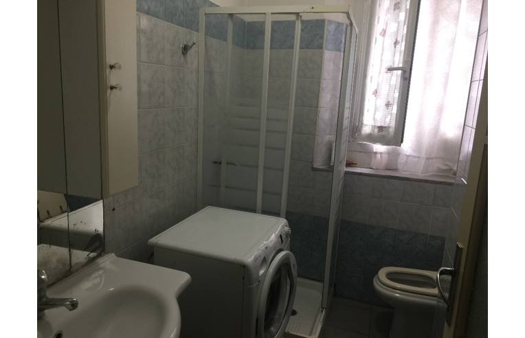 casa indipendente in vendita a Carugo