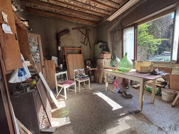 appartamento in vendita a Carugo