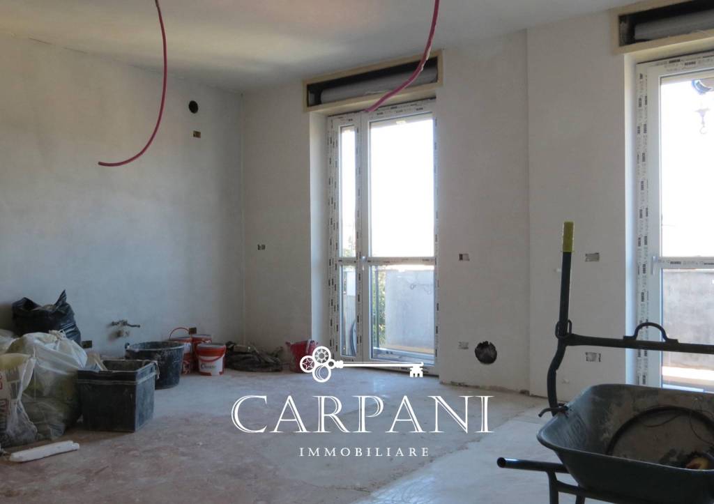 appartamento in vendita a Carugo