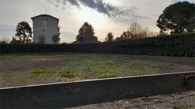 terreno agricolo in vendita a Carugo