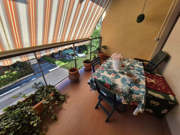appartamento in vendita a Carugo
