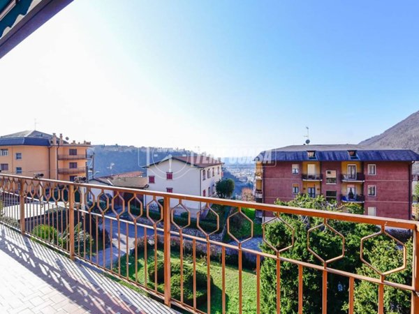 appartamento in vendita a Caslino d'Erba
