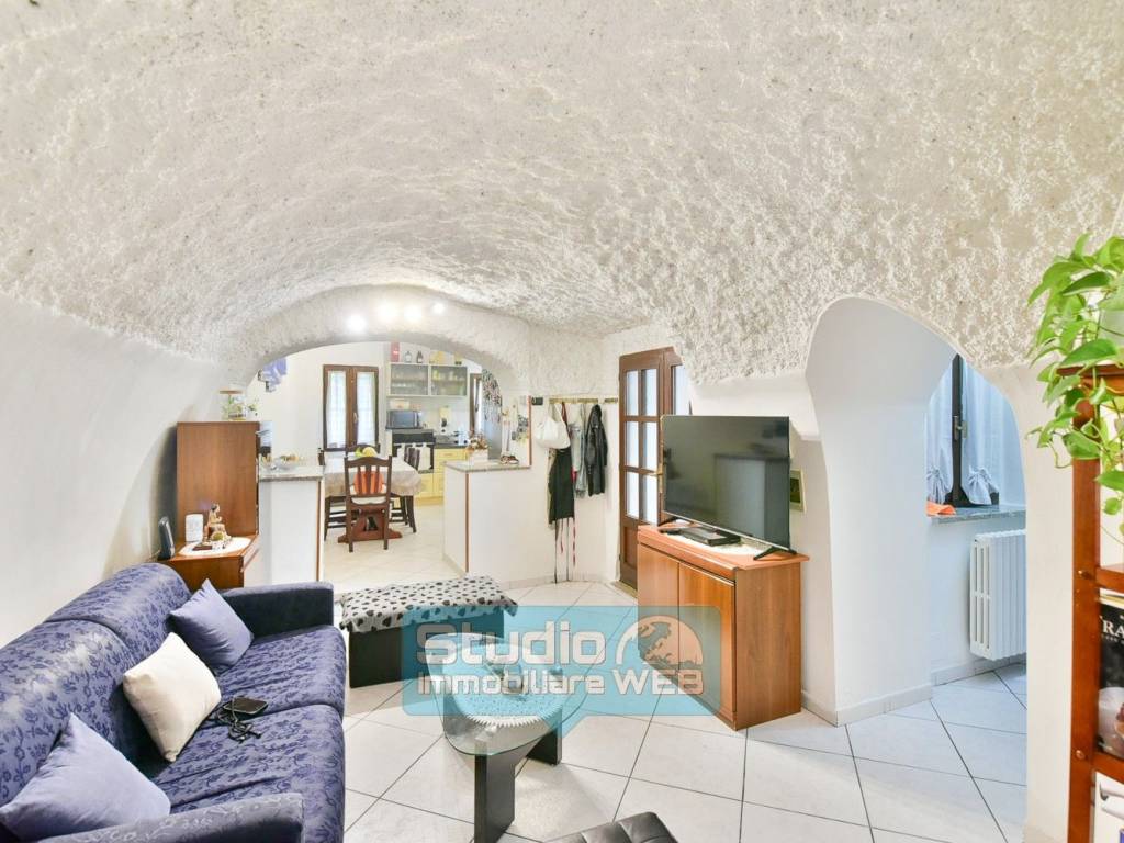 casa indipendente in vendita a Caslino d'Erba