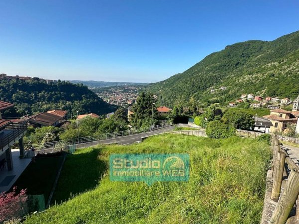 casa indipendente in vendita a Caslino d'Erba
