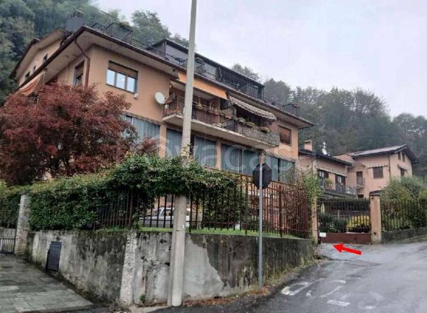 negozio in vendita a Caslino d'Erba