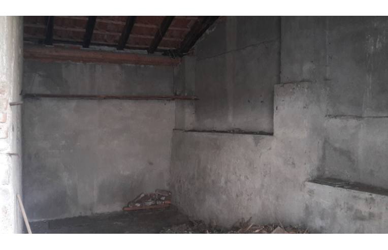 casa indipendente in vendita a Casnate con Bernate