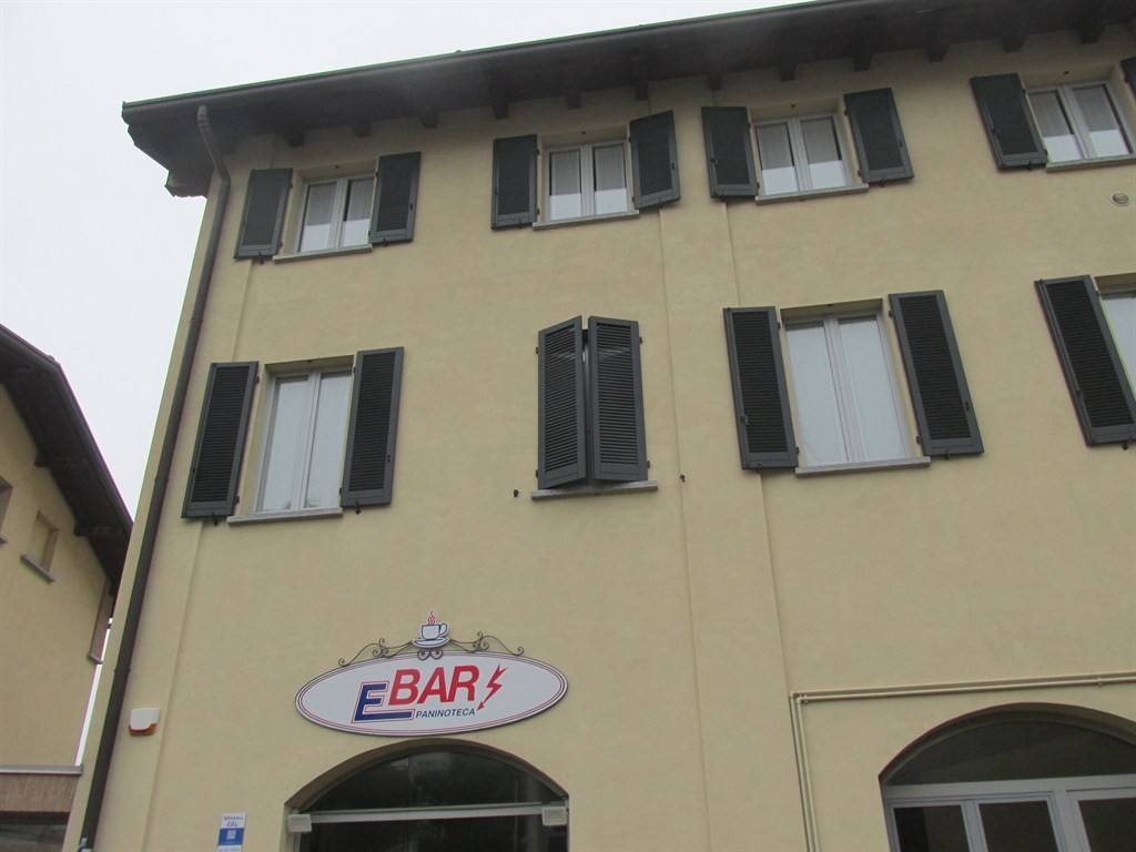 appartamento in vendita a Casnate con Bernate