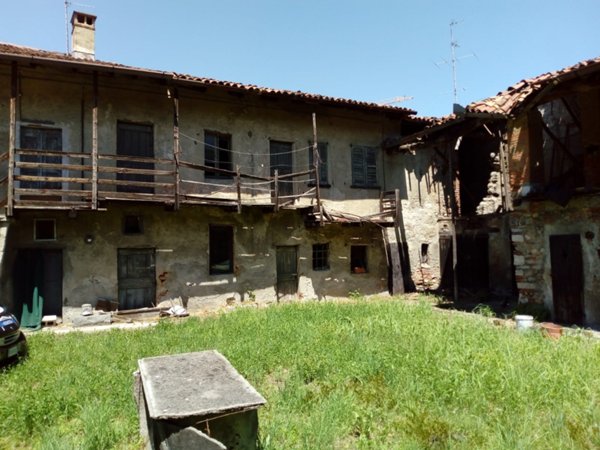 casa indipendente in vendita a Cassina Rizzardi