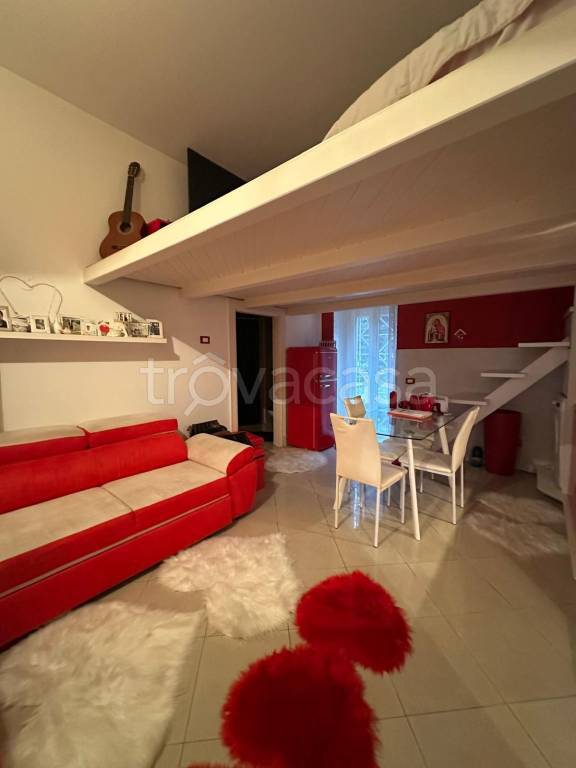 appartamento in vendita a Cassina Rizzardi