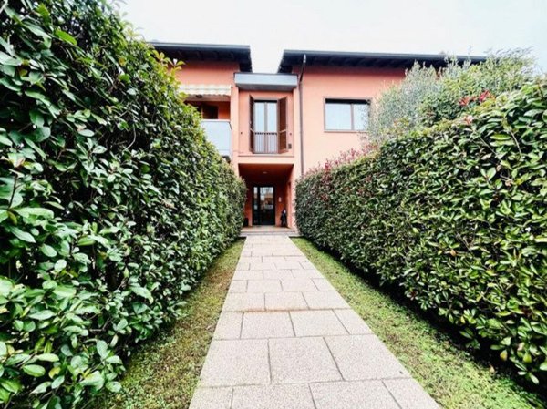 appartamento in vendita a Cassina Rizzardi
