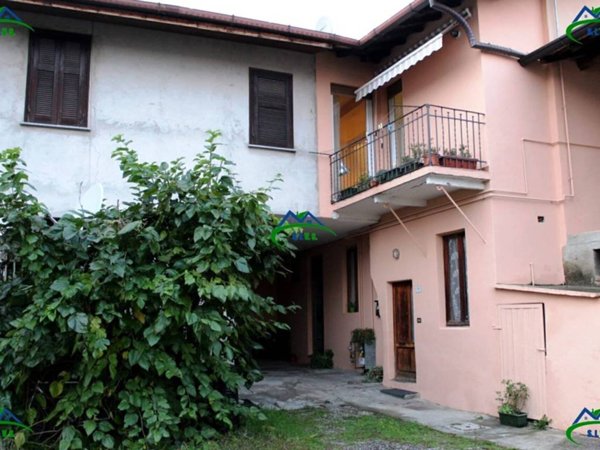 appartamento in vendita a Cassina Rizzardi in zona Ronco Vecchio