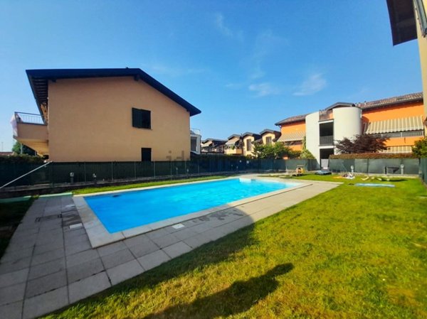 appartamento in vendita a Cassina Rizzardi