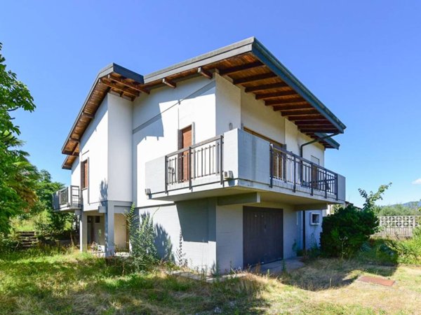 casa indipendente in vendita a Cassina Rizzardi