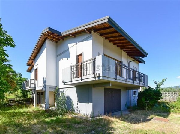 casa indipendente in vendita a Cassina Rizzardi