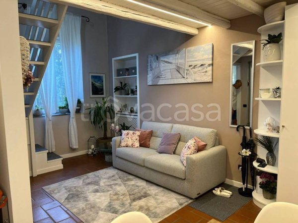 appartamento in vendita a Cassina Rizzardi in zona Monticello