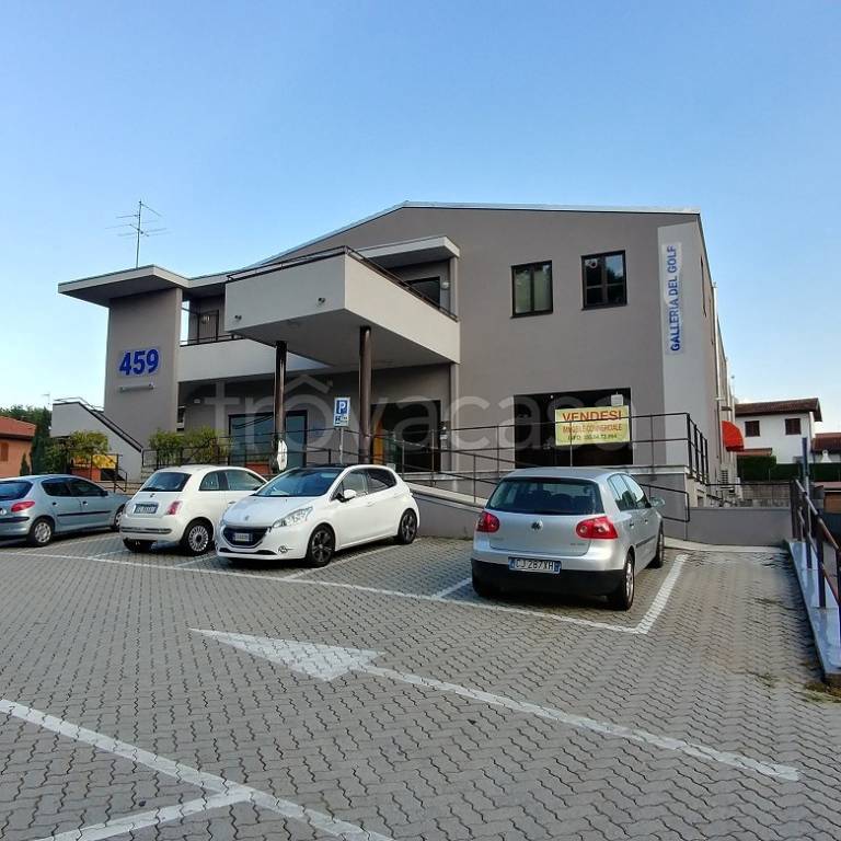 ufficio in vendita a Cassina Rizzardi