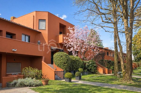 appartamento in vendita a Cassina Rizzardi in zona Monticello