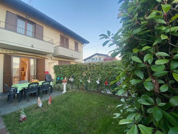 casa indipendente in vendita a Cassina Rizzardi