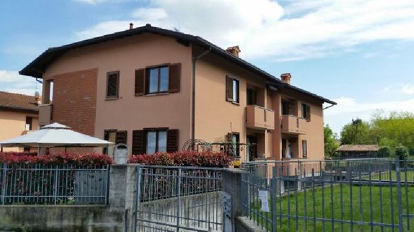 appartamento in vendita a Cassina Rizzardi