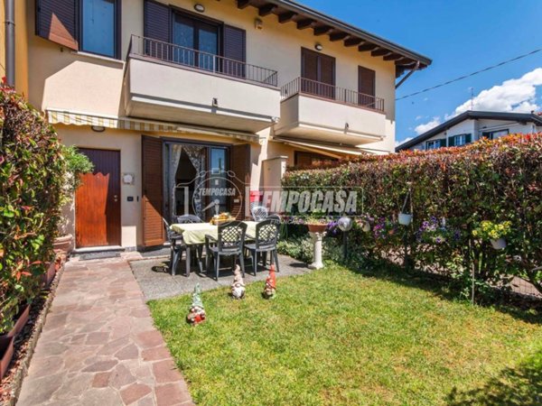 casa indipendente in vendita a Cassina Rizzardi