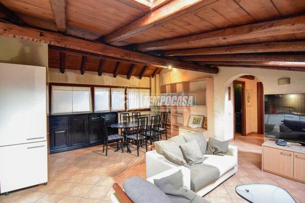 appartamento in vendita a Castelmarte