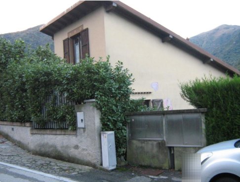 casa indipendente in vendita a Castelmarte