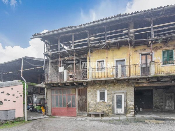 appartamento in vendita a Castelmarte