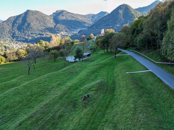 terreno edificabile in vendita a Cerano d'Intelvi