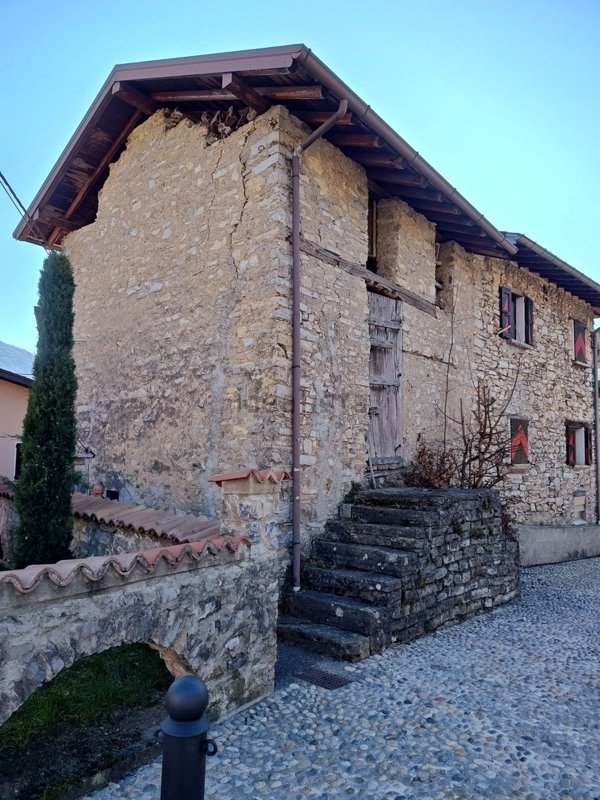 appartamento in vendita a Cerano d'Intelvi