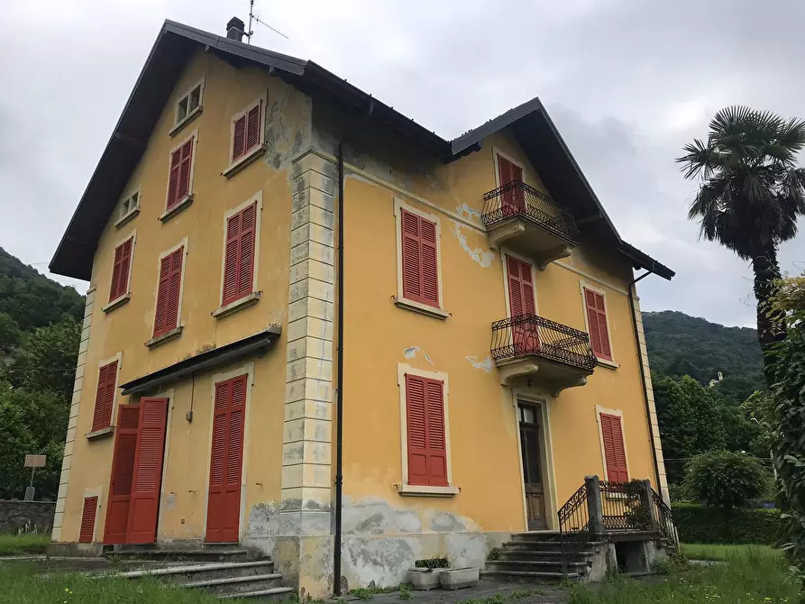 casa indipendente in vendita a Cerano d'Intelvi