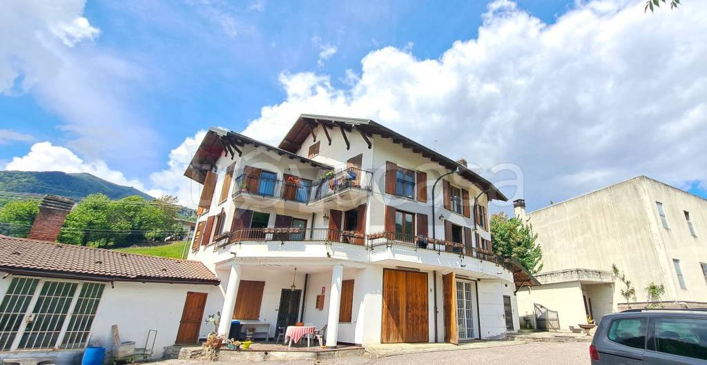 appartamento in vendita a Cerano d'Intelvi