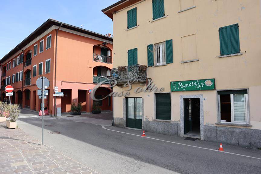 casa semindipendente in vendita a Cermenate in zona Asnago