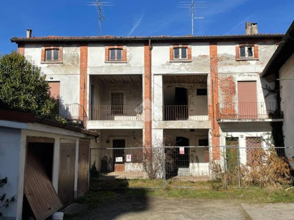 casa indipendente in vendita a Cermenate