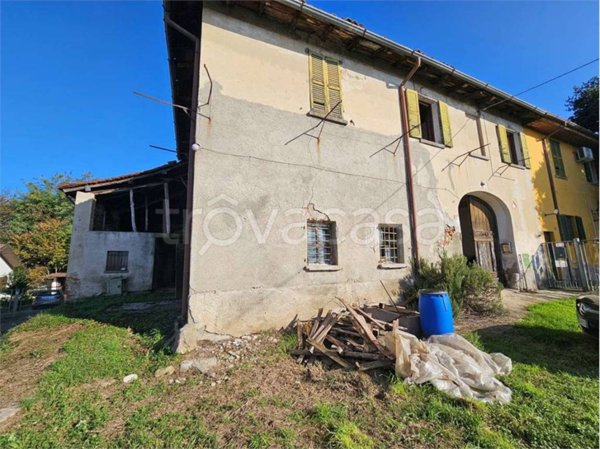 casa indipendente in vendita a Cermenate