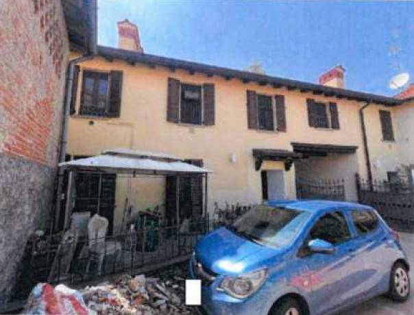 casa indipendente in vendita a Cermenate