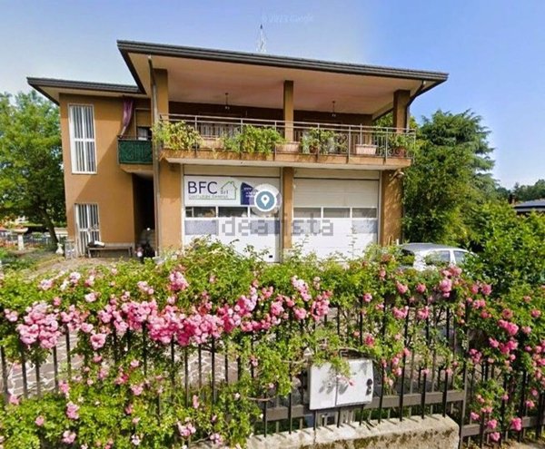 casa indipendente in vendita a Cermenate