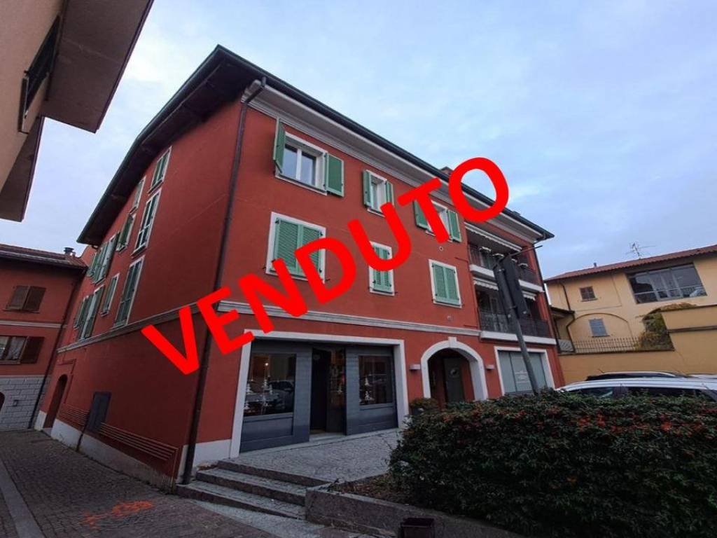 appartamento in vendita a Cermenate