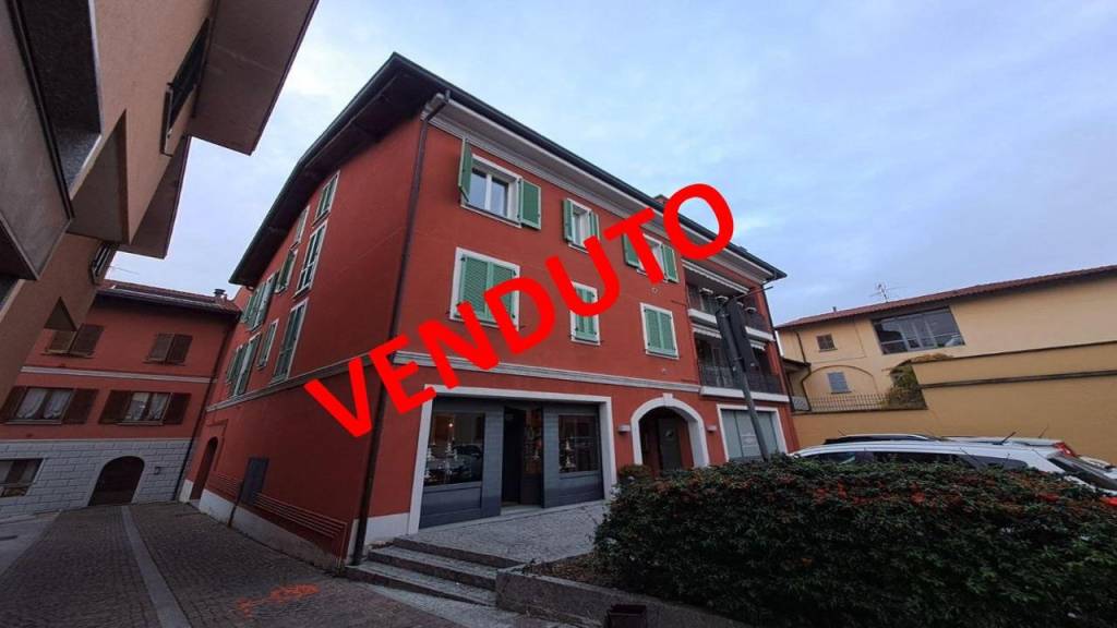 appartamento in vendita a Cermenate