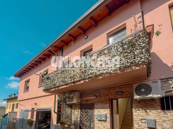 appartamento in vendita a Cermenate